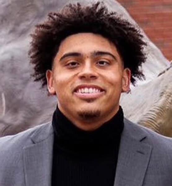 Gabe Holmes_Ignite Selling