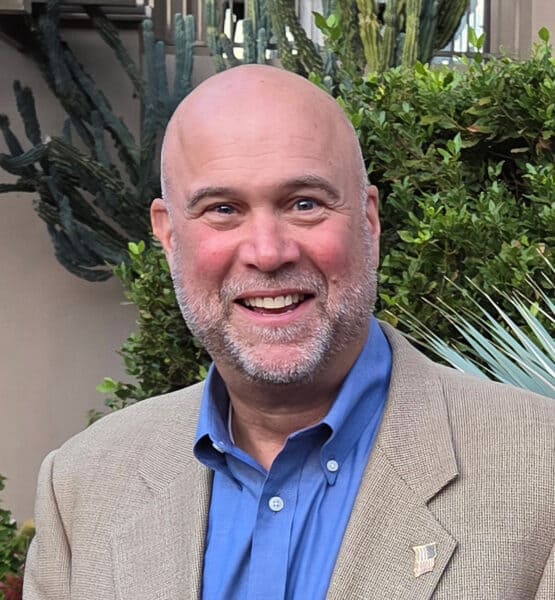 Steve Gielda Headshot